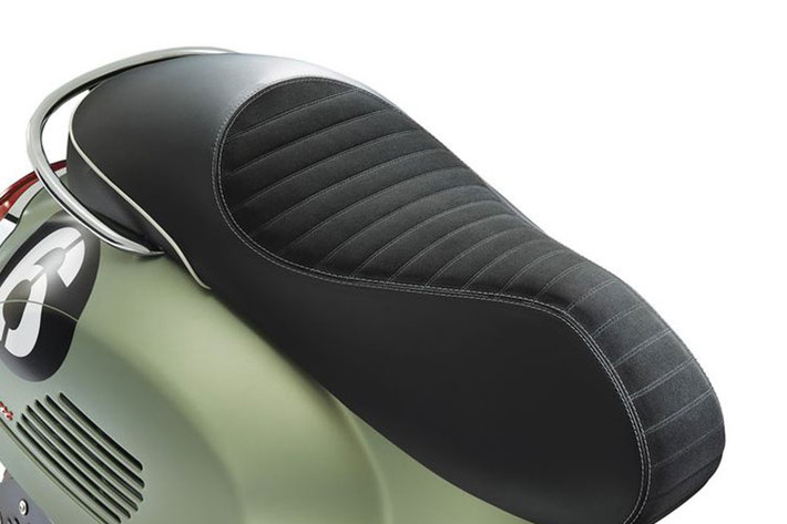 Giống như các dòng GTS 300 2019, Vespa Sei Giorni II cũng sử dụng loại động cơ mới mang tên gọi 300 hpe (High Performance Engine) - cỗ máy hiệu năng cao nhất trong lịch sử hơn 70 năm của dòng xe scooter này.