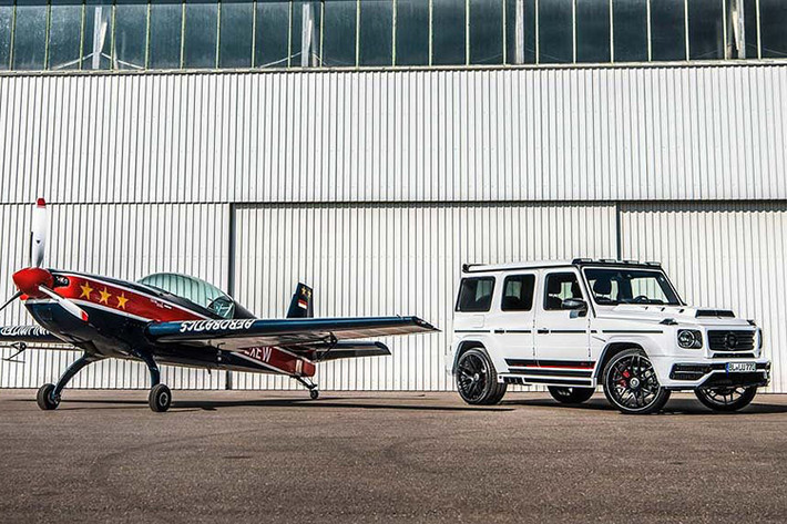 Bên cạnh đó, khách hàng cũng có thể tuỳ chọn thêm gói nâng cấp nội thất được LUMMA Design bổ sung đi kèm bao gồm: bàn đạp ga/phanh hợp kim nhôm, thảm sàn da thật,… Sau khi hoàn thành, chiếc Mercedes-AMG G63 này không chỉ tinh tế và phong cách, mà còn giữ lại những nét thiết kế truyền thống.