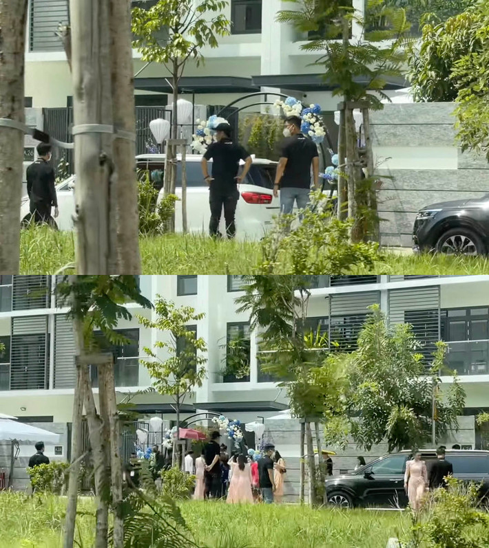 Có thể thấy, nhà của ông xã Minh Hằng nằm trong khu biệt thự liền kề gồm nhiều căn có kiểu dáng giống hệt nhau. Đây là một căn biệt thự 3 tầng, 1 sân thượng có diện tích khá rộng rãi. Ảnh: YouTube Dương Bảo Thủy