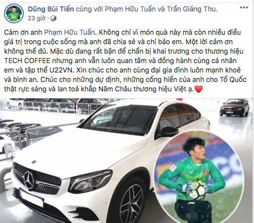 Theo một số nguồn tin, trước giờ bóng lăn, thủ môn Bùi Tiến Dũng bất ngờ được tặng một chiếc SUV hạng sang Mercedes-Benz GLC 250 có giá khoảng 2,2 tỷ đồng tại Việt Nam.