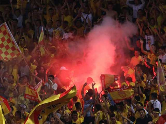 Trong trận đấu bù vòng 22 V.League 2019, Hà Nội FC đè bẹp Nam Định bằng tỷ số 6-1. Tuy nhiên, đó lại là một cơn ác mộng trên sân Hàng Đẫy. Ảnh: Khám phá.