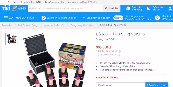 Trên Tiki.vn còn bán bộ kích pháo sáng với giá 900.000 đồng. Sản phẩm này được giới thiệu là tiện dụng trong việc trang trí bắn pháo sáng sân khấu. Ảnh chụp màn hình.