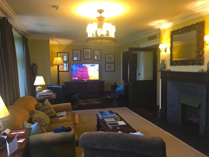 Căn phòng đắt nhất có giá 922 euro/đêm (khoảng 23 triệu đồng).