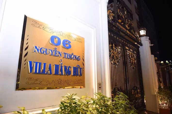 Căn biệt thự được đặt tên là Villa Hằng Hữu, lấy tên con chung của Nguyễn Phương Hằng và ông Huỳnh Uy Dũng. Ảnh: Vietnamnet