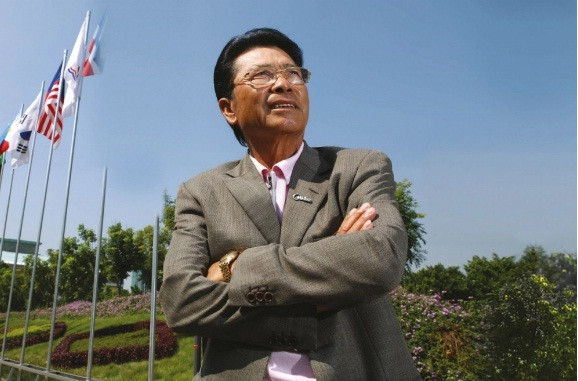Một năm sau đó, ông chuyển sang sản xuất điều hòa không khí. Kể từ đó, đế chế đồ gia dụng Midea ngày một mở rộng. Ảnh SCMP.