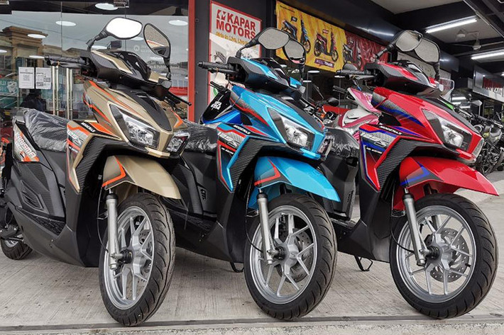 Sức mạnh của mẫu xe tay ga Kawasaki Brusky 125 2024 mới đến từ loại động cơ SOHC, dung tích 124,8cc, đạt tiêu chuẩn khí thải Euro 4, đi kèm với phun xăng điện tử FI.