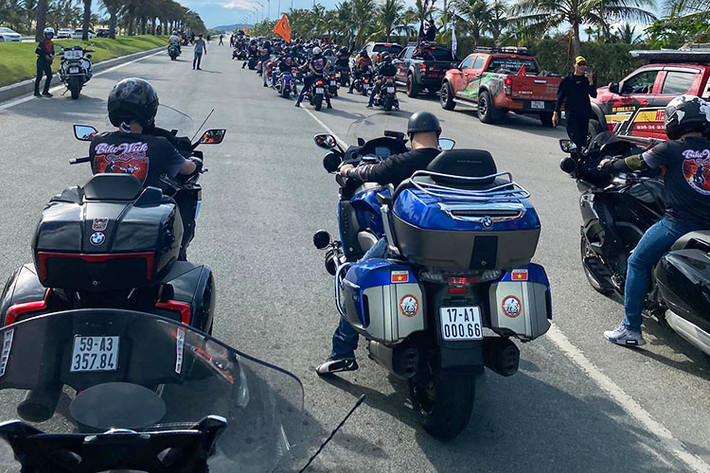 Bike Week 2022 chính là tuần lễ của các Biker và nó thể hiện sự gắn kết của các hội nhóm trên từng cung đường đến nơi tổ chức lễ hội.