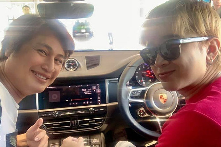 Là mẫu SUV đậm chất thể thao, Porsche Macan 2019 còn được trang bị nhiều hệ thống hỗ trợ vận hành như: hệ thống Quản Lý Hợp Lực Kéo Porsche (PTM), Điều Phối Lực Kéo Vector Porsche (PTV Plus), hệ thống treo chủ động (PASM) sử dụng các bộ giảm xóc thích ứng,...