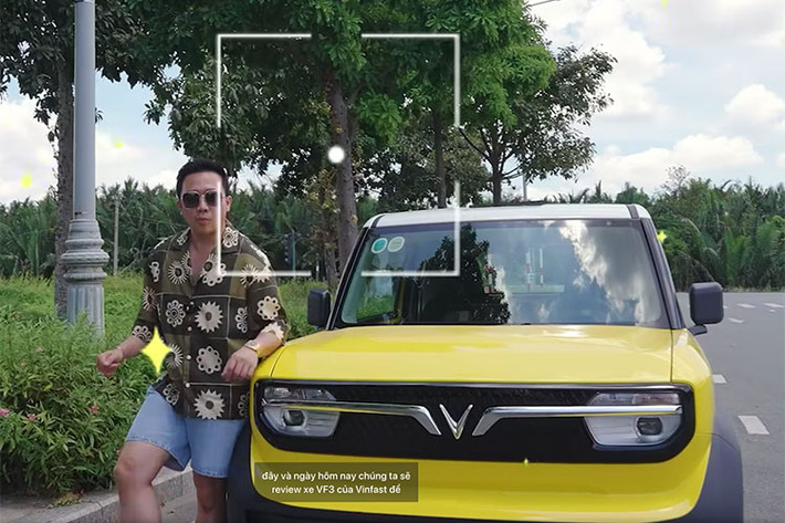 Ngay dưới video, Trấn Thành nhấn mạnh: “Đây không phải là clip quảng cáo cho xe Vinfast VF3. Tôi tự bỏ tiền mua và được hãng ưu đãi như bao khách hàng khác.”