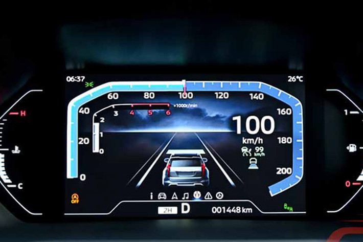 Một trong những điểm gây thất vọng lớn nhất chính là phần động cơ. Montero Sport Black Series Ralliart trang bị động cơ turbodiesel 4 xi-lanh 2.4L với công suất 178 mã lực (133 kW) và mô-men xoắn 430 Nm.