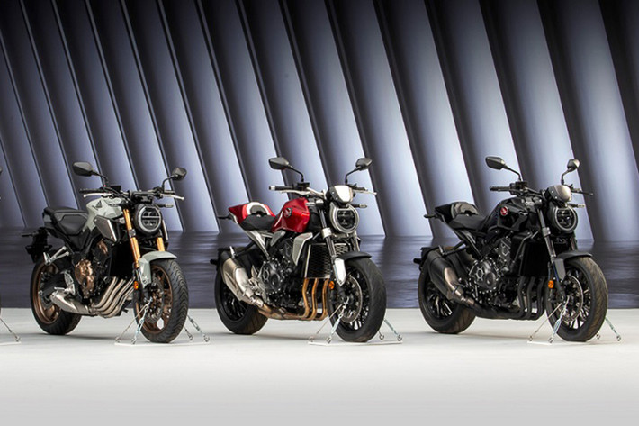 Mới đây, Honda CB125R cỡ nhỏ, mẫu Neo sport cafe phân khối thấp nhất trong gia đình Neo Sports Cafe của Honda đã chính thức được ra mắt phiên bản 2021 với màu mới và một số thay đổi tích cực.