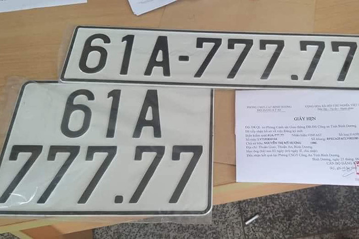 Theo quan niệm phật giáo, số 7 là con số được tôn sùng, nó mang ý nghĩa to lớn, vĩ đại. Đặc biệt, người sở hữu dãy số ngũ quý 7 sẽ thăng tiến trên con đường công danh, có nhiều trợ thủ đắc lực và trung thành, quyền lực sẽ được giữ vững không bị ai xâm phạm.