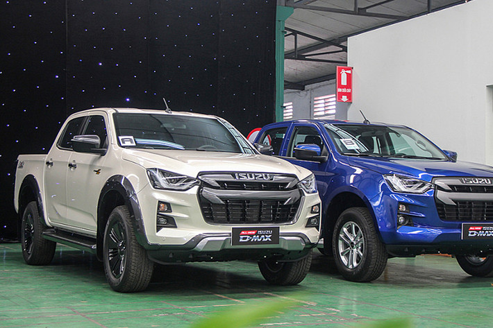 Thêm một mẫu bán tải nữa góp mặt trong danh sách này, đó chính là Isuzu D-max. Tháng 1/2024 vừa qua, D-max chỉ có doanh số 18 chiếc, giảm 29 chiếc so với tháng liền trước. Cả năm 2023, Isuzu D-max bán ra thị trường Việt Nam 519 chiếc.