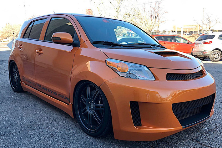 Tới lúc này, không chắc bao nhiêu người vẫn còn nhớ cái tên thương hiệu xe cỡ nhỏ Toyota Scion. Nó là cái tên được sử dụng cho một dòng xe của hãng Toyota và được bán trong giai đoạn 2003 – 2016 với chút đỉnh thành công.