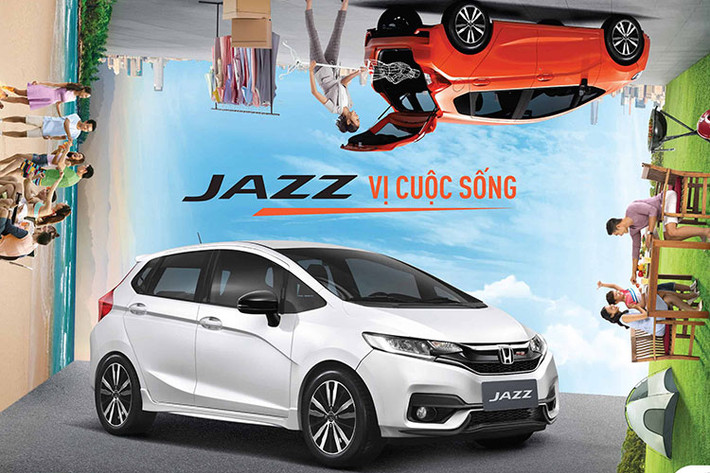 Thực tế, Honda Jazz đã biến mất khỏi danh mục sản phẩm của Honda tại Việt Nam từ cuối tháng 05/2020. Nhiều người nghi ngờ mẫu hatchback hạng B này đã chính thức bị "khai tử" tại Việt Nam do tình hình kinh doanh ế ẩm. Cho đến nay, một số đại lý còn tồn xe vẫn tiếp tục bán cho tới khi hết hàng, dù vậy lượng xe bán ra vẫn khá nhỏ giọt. Thậm chí, trong tháng 10/2020, không có chiếc Jazz nào được bán ra. Sang đến tháng 11/2020, Honda Việt Nam đã bàn giao tới khách hàng 36 xe Jazz, nâng tổng số xe bán ra trong năm 2020 đạt 120 xe.