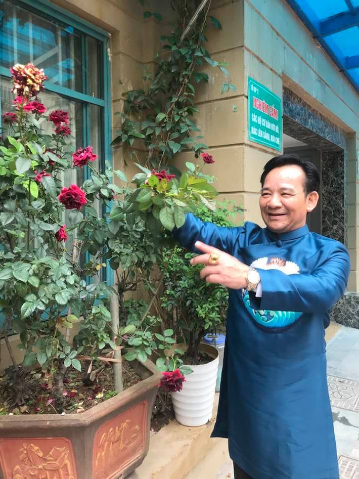 Nghệ sĩ Quang Tèo cho biết đã bỏ tiền mua hai căn hộ 2 tầng liền nhau và sửa lại để ở. Ảnh: FBNV