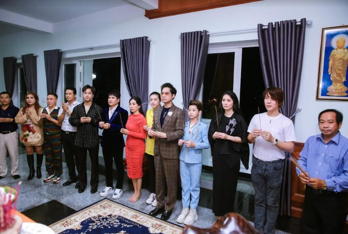 Ngọc Sơn là chủ đầu tư, lo toàn bộ kinh phí và quyết định việc xây dựng ngôi nhà. Nguồn ảnh: NVCC