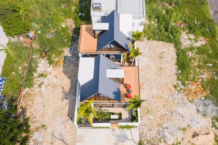 Vị trí này khá mát mẻ và khác biệt so với khu vực khác của thành phố.