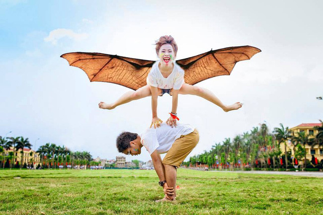 Khi bạn muốn hóa thần tiên với chiếc cánh nhưng dân mạng lại biến bạn thành một chú rơi.