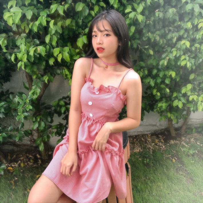 Hiện Ngọc Quỳnh có hơn 122.000 lượt theo dõi trên mạng xã hội.