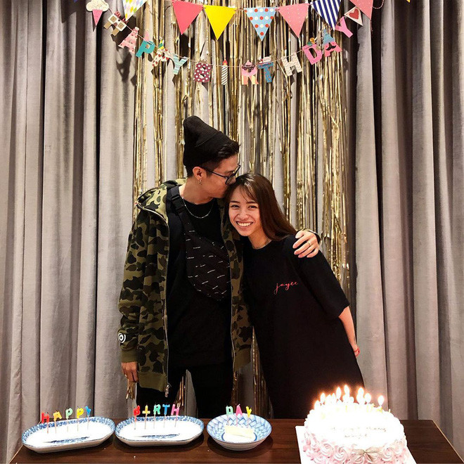 Ngay lập tức, dân mạng đã đua nhau đi tìm danh tính của ái nữ nhà Minh Nhựa. Ngay lập tức các dân mạng đã tìm ra ảnh tình tứ của cô nàng cùng bạn trai có tên Tâm Nguyễn.