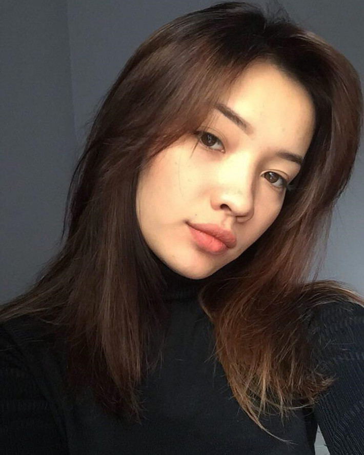 Hot girl lai Việt – Nga từng chia sẻ cô muốn theo nghiệp dịch thuật tiếng Nga bởi bản thân có nền tảng ngoại ngữ khá vững.