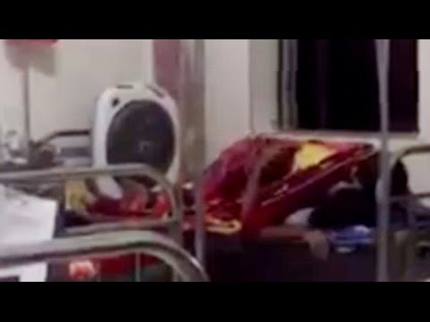 Trước đó, trên một số diễn đàn đăng tải clip chưa đầy một phút ghi cảnh đôi nam nữ đang "làm chuyện người lớn" ngay trên giường bệnh. Theo đó, đoạn clip được quay lúc 2h sáng tại một bệnh viện ở Hưng Yên.