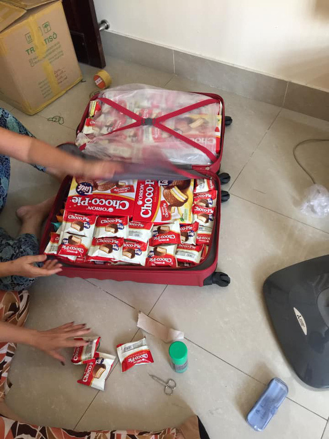 Hôm nay đã là ngày 12/2 (tức mùng 8 Tết Kỷ Hợi) nhiều bạn sinh viên đã quay trở lại trường để tiếp tục công việc học tập của mình sau Tết.