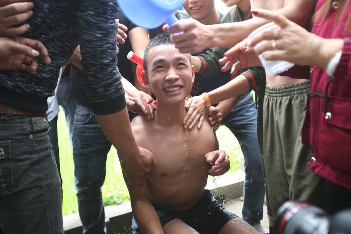 Tiêu chuẩn để chọn bụt trong lễ hội Đúc Bụt đó là gia đình văn hóa, con cái ngoan ngoãn, trai chưa vợ, bố mẹ, ông bà song toàn.