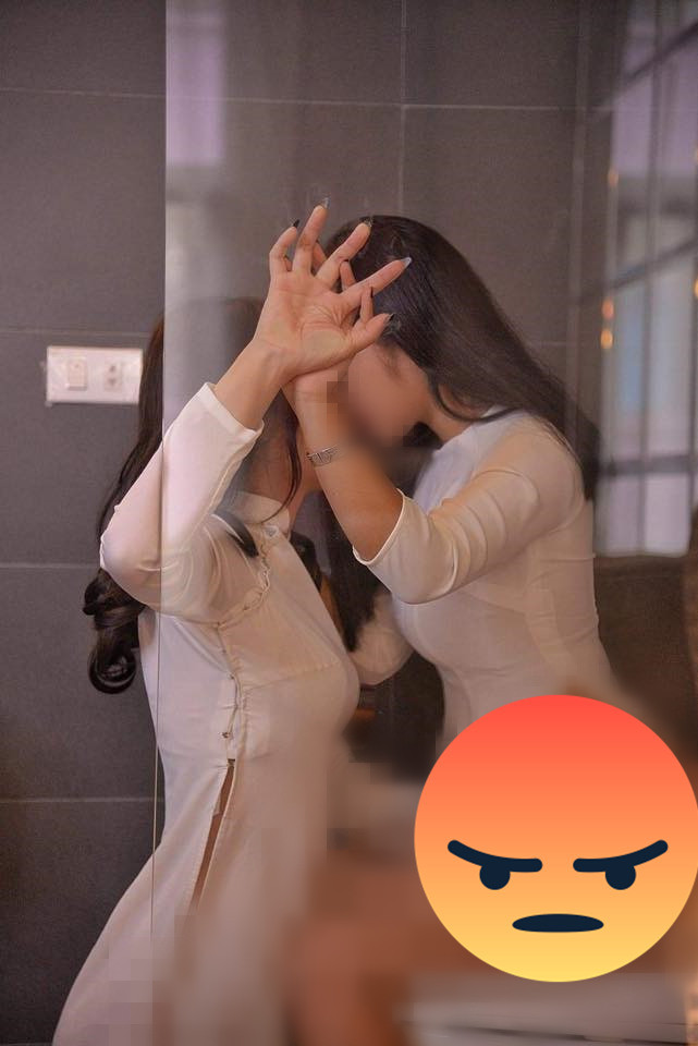 Sau khi bài viết được chia sẻ, rất nhiều cư dân mạng đã bình luận về chủ đề này. Đa phần cộng đồng mạng đều đồng ý với ý kiến đây là hành vi bôi bẩn chiếc áo dài truyền thống của dân tộc cũng như nét đẹp của người phụ nữ Việt.
