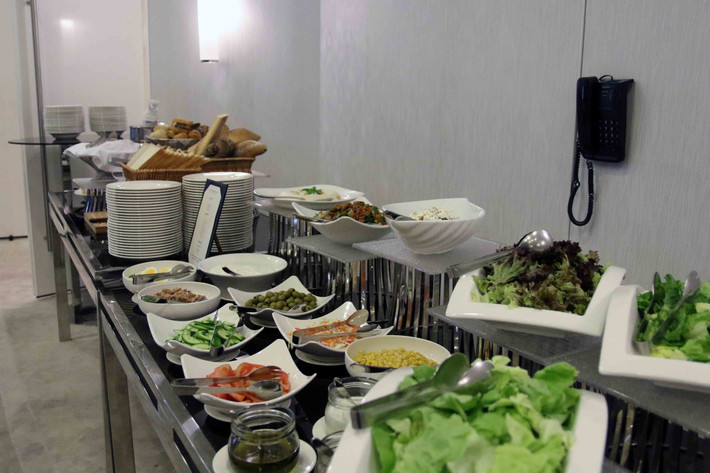 Thực đơn của đội tuyển Việt Nam tại khách sạn ở thủ đô Dubai.