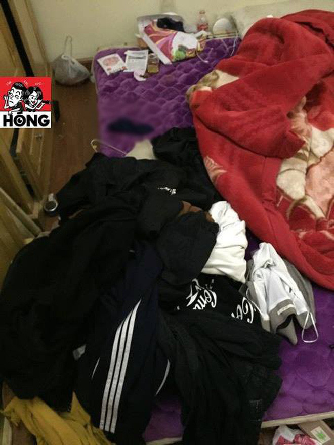 Cụ thể, 1 chàng trai đã phải lên tiếng "bóc phốt" chính em vợ mình vì thói quen ở bẩn. Theo thanh niên này chia sẻ thì em vợ của anh chàng đang là sinh viên năm nhất tại một trường Đại học ở Hà Nội và hiện đang sống cùng nhà với vợ chồng anh.