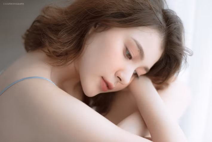 Hiện nay, Nhật Anh đang kinh doanh mỹ phẩm online, sắp tới cô nàng sẽ sang Mỹ du học theo nguyện vọng của gia đình.