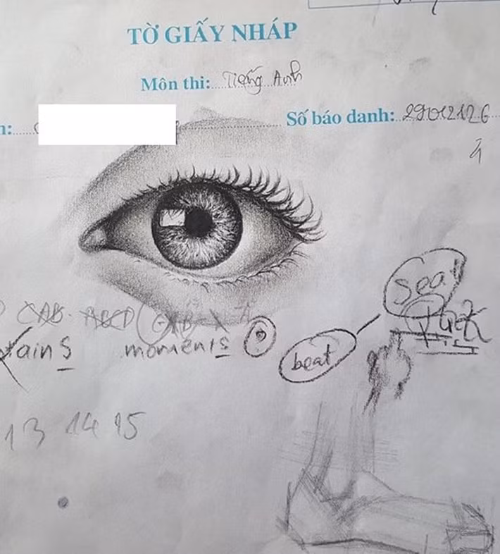 Chủ đề của những bản vẽ trên giấy nháp thi rất đa dạng từ những thứ vẽ nghệch ngoạc cho tới những bức vẽ có hồn.