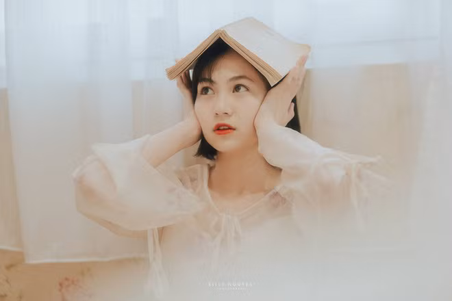 Nụ cười tỏa nắng khiến nữ sinh ĐH Y Hà Nội, luôn nổi bần bật mỗi khi xuất hiện.