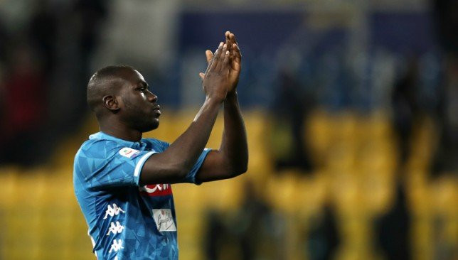 MU đã sẵn sàng mọi thứ kể cả tiền mặt 150 triệu bảng để có thể đón Kalidou Koulibaly và Joao Cancelo tới Anh vào mùa Hè này.