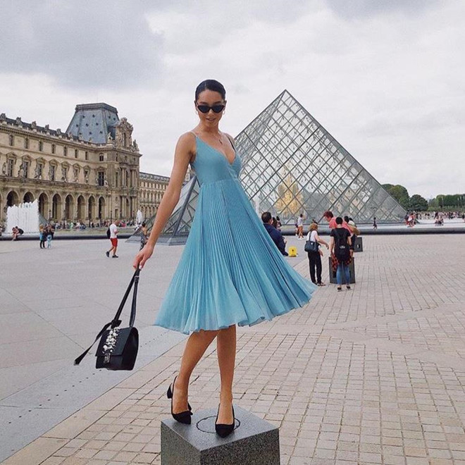 Diana cho biết cô rất yêu thích làm đẹp, thời trang, nhiếp ảnh, du lịch.