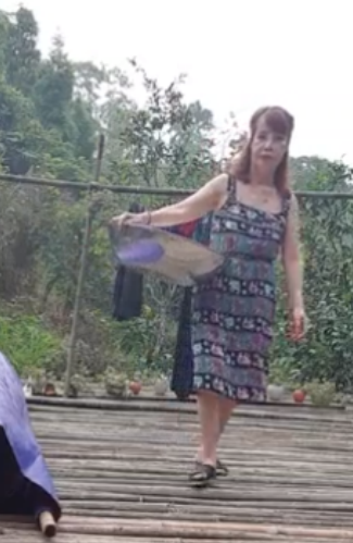 Từ những bằng chứng này có thể thấy, việc mang thai ở tuổi 63 của chị Thu Sao dường như chỉ là một trò câu like.