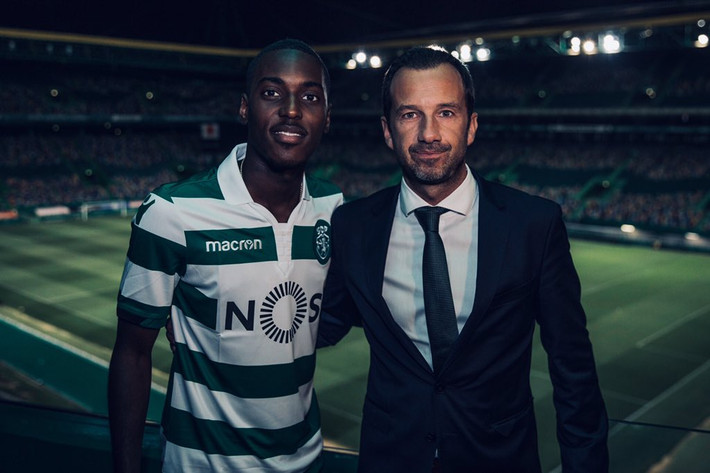 Chuyển nhượng bóng đá từ The Sun, cách đây ít giờ, trang chủ Liverpool đã đăng tải thông báo xác nhận bán Rafael Camacho cho Sporting Lisbon.