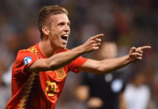  Chuyển nhượng bóng đá mới nhất từ tờ báo Sportske Novosti cho biết, MU hỏi mua sao mai người Tây Ban Nha là Dani Olmo với mức giá 40 triệu euro.