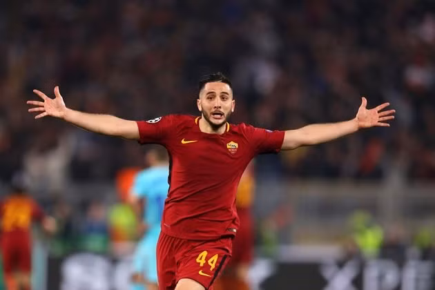  Chuyển nhượng cầu thủ từ Manchester Everning News, MU dự đinh sẽ quay trở lại với mục tiêu Kostas Manolas sau khi thương vụ Milan Skriniar có dấu hiệu đổ bể.