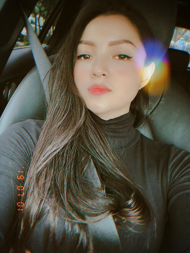 Hiện tại, Thủy Top dừng ca hát lẫn đóng phim để làm nghệ thuật theo hướng nhà sản xuất. Cô thành lập công ty riêng và tiếp tục nhận được sự quan tâm vì nhan sắc ngày càng quyến rũ, mặn mà.