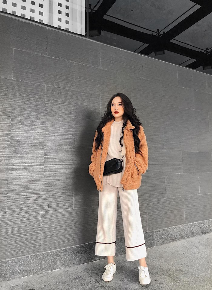 Gương mặt của Hàng My đẹp sắc sảo và cuốn hút