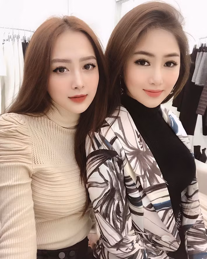 Hội chị em họ xinh đẹp của ca sĩ Hương Tràm từng khiến dân tình không ít lần phải để mặt vì cô nào cũng có sức hút riêng. Một trong số đó chắc chắn phải kể đến Dư Hàng My - cô nàng vốn đã nổi trên mạng xã hội.