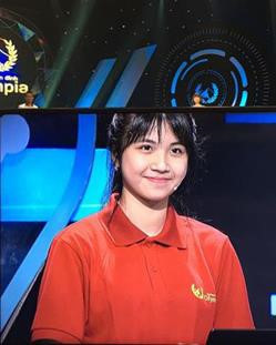 Không riêng Ngọc Trân, nhiều hot girl có bảng điểm kém cũng từng gặp phải trường hợp tương tự. Phạm Tường Lan Thy (sinh năm 1998) được biết đến với biệt danh "hot girl ống nghiệm".