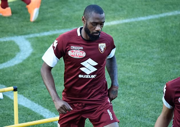 Chuyển nhượng bóng đá từ Calcio, AS Roma vừa để mất Kostas Manolas vào tay Napoli ngay lập tức "bầy sói" đã đưa Nicolas N’Koulou, trung vệ của CLB Torino vào tầm ngắm.