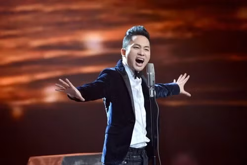  Tùng Dương là một trong những giọng ca đặc biệt của âm nhạc Việt Nam và có đời tư kín tiếng. Ảnh: Người lao động