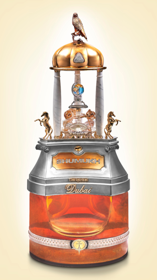 Thông tin chi tiết về người mua chai nước hoa đắt nhất thế giới này vẫn chưa được tiết lộ. Khách tham quan sẽ được tận mắt nhìn thấy Shumukh tại khu trưng bày Dubai Mall cho đến ngày 30/3.