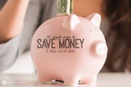 Tốt hơn hết, bạn nên gửi số tiền tiết kiệm đó vào ngân hàng để tránh phát sinh chi tiêu.