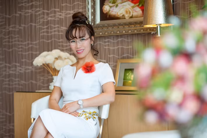 Bà Thảo cũng là nữ tỷ phú USD tự thân đầu tiên và duy nhất tại Đông Nam Á. Theo ước tính của Forbes, bà Thảo đang sở hữu khối tài sản 2,3 tỷ USD. Ảnh: VietnamBiz.
